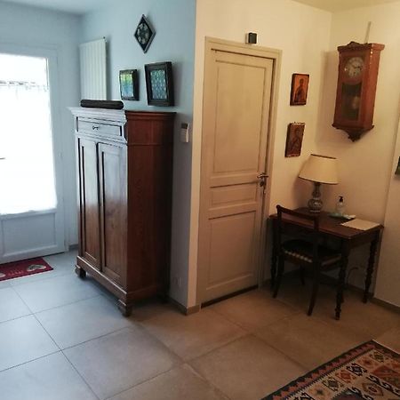 Appartement De Plain Pied Dans La Verdure Yerres Экстерьер фото