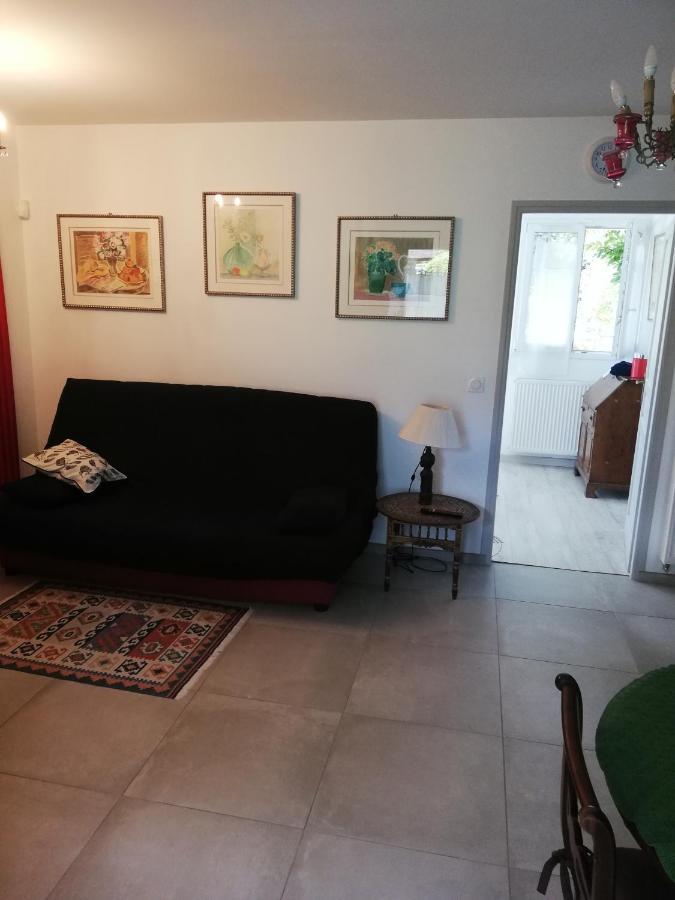 Appartement De Plain Pied Dans La Verdure Yerres Экстерьер фото