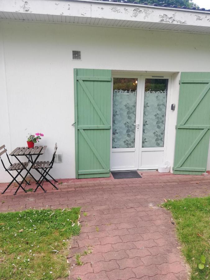 Appartement De Plain Pied Dans La Verdure Yerres Экстерьер фото